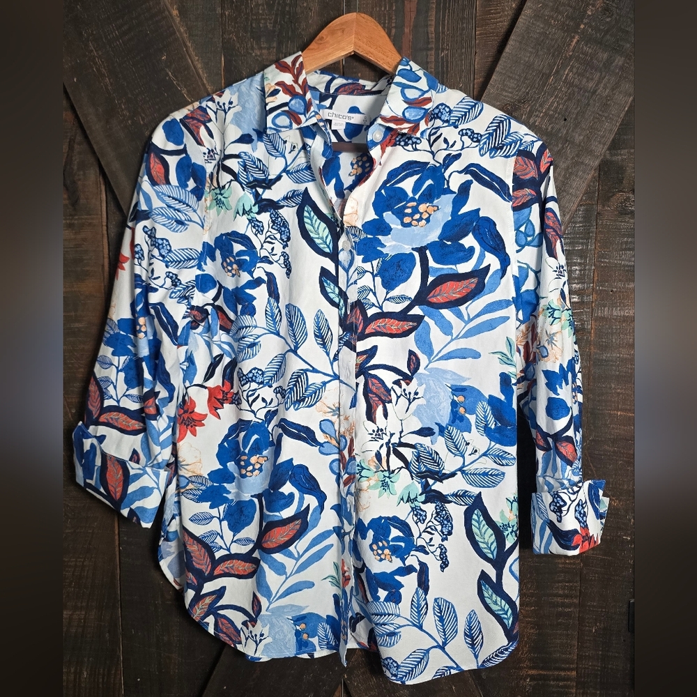 Chico's Floral Print Button-Down Shirt Size 0 (Small 4)